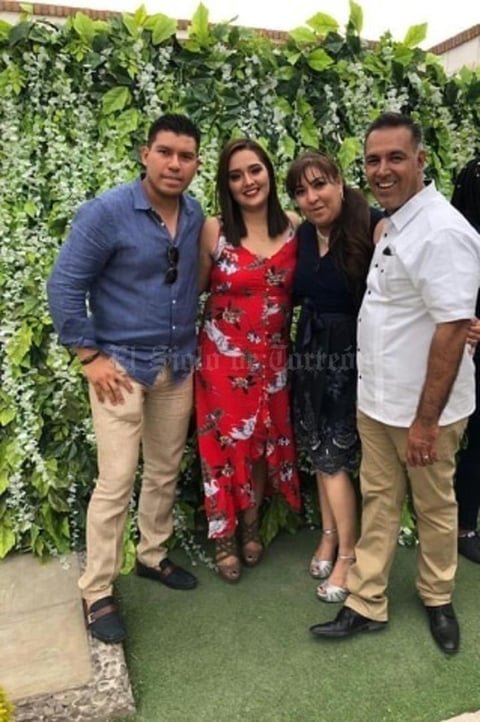 12062019 EN PAREJAS.  Dante Cárdenas, Aleida Valdez, Tania Cárdenas y Edmundo Díaz.