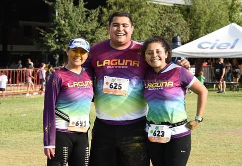 12062019 CORREDORES.  Samantha, Jefferson y Alejandra.