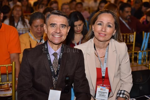 12062019 Arturo y Lucía.