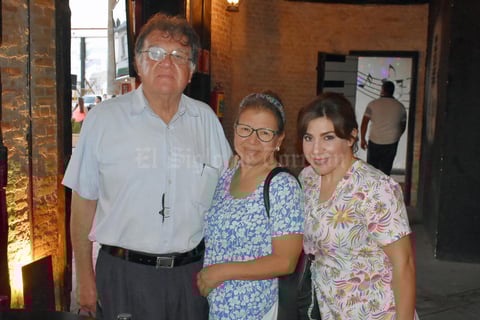 14062019 Roberto, Sofía y Susy.