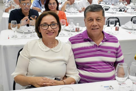 14062019 Lourdes y José Juan.
