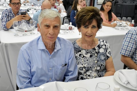 14062019 Felipe y Gaby.