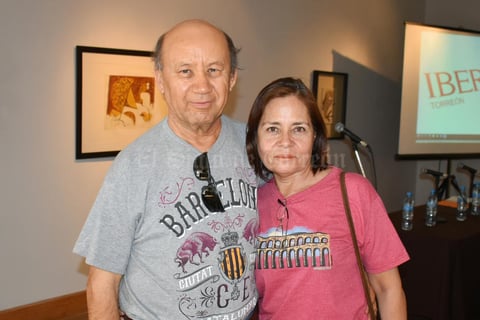 15062019 EN PAREJA.  Ricardo y María del Refugio.