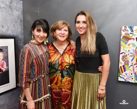 16062019 La festejada disfrutó la reunión.