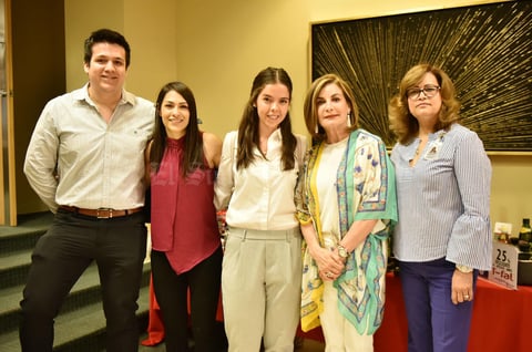 19062019 Mario, Elisa, Mariana, Nury y Margarita.