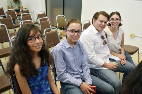 19062019 Mónica Cecilia, Ian, Ernesto y Diana.