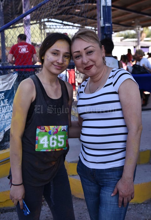 20062019 EVENTO ESCOLAR.  Brenda y Saide.