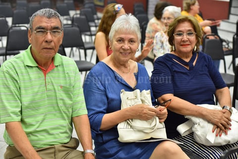 21062019 Alfredo, Esperanza y Sandra.