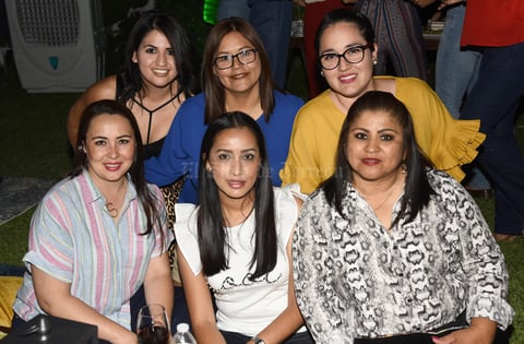 Nancy, Erika, Vero, Lily, Sandra y Lidia