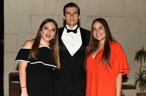 Alexa, Rodrigo y Sofía