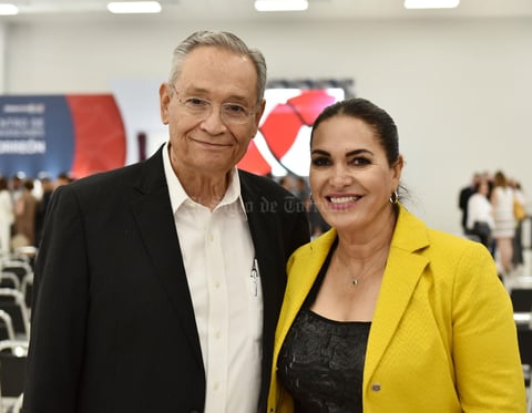Higinio González y Flor Rentería