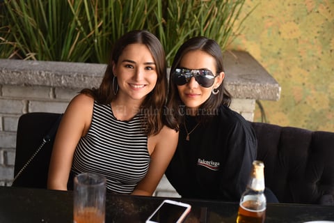 Lorena y Pamela