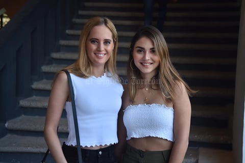 Ana Sofía y Mónica