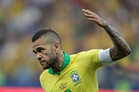 Brasil y Venezuela avanzan en la Copa América