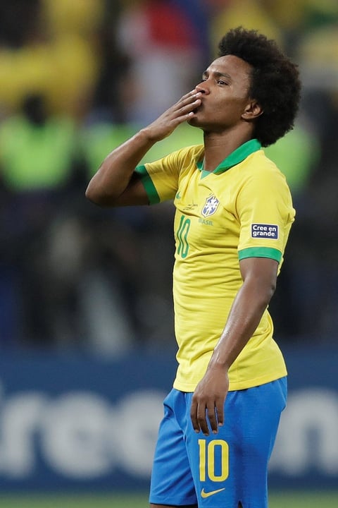 Brasil y Venezuela avanzan en la Copa América