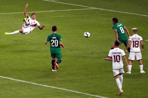 Brasil y Venezuela avanzan en la Copa América