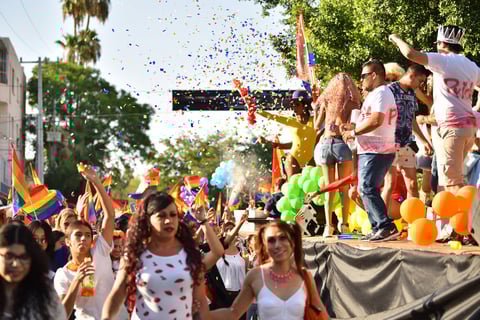 Se realizó la Marcha del Orgullo Gay.