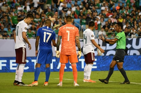 México vence a Martinica en la Copa Oro