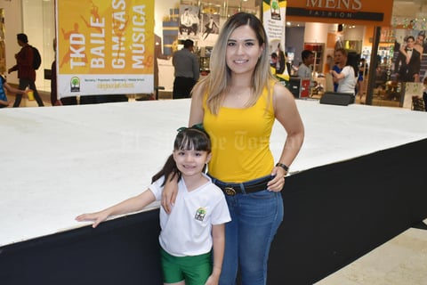 24062019 Anilú y Sofía.