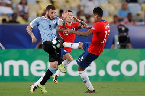 Uruguay derrota por la mínima a Chile