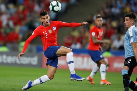 Uruguay derrota por la mínima a Chile