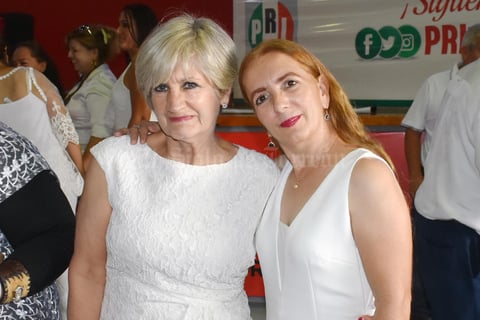 26062019 GRATOS MOMENTOS.  Saira Martínez y Gustavo Macías.
