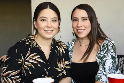 28062019 Becky y Mónica.