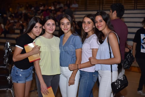 28062019 Monse y Victoria.