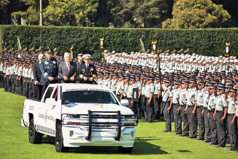 El presidente Andrés Manuel López Obrador encabezó el acto de abanderamiento para el inicio formal del despliegue de elementos de la Guardia Nacional.