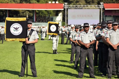 'Yo creo en ustedes y sé que ustedes no van a defraudar al pueblo de México', les confió.