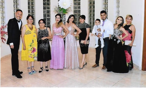 30062019 FINALIZAN UNA ETAPA.    Fiesta de graduación de Lic. en Nutrición del IMES el 26 de junio de 2019.