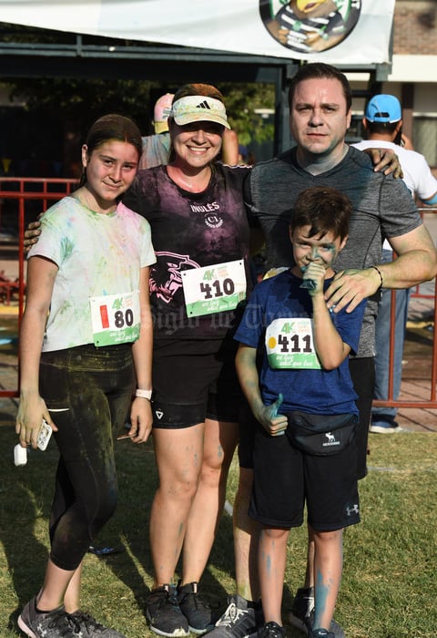 30062019 PARTICIPAN EN CARRERA.  Familia de Anda Leal.