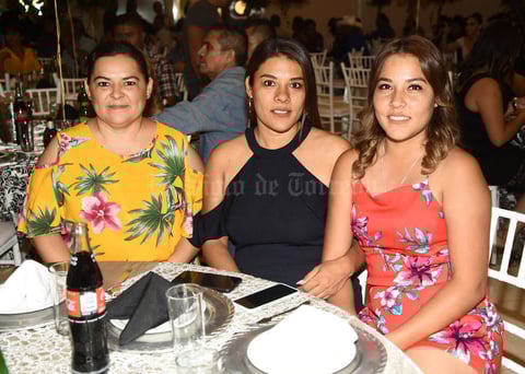 01072019 Cynthia, Lucila y Gabriela.