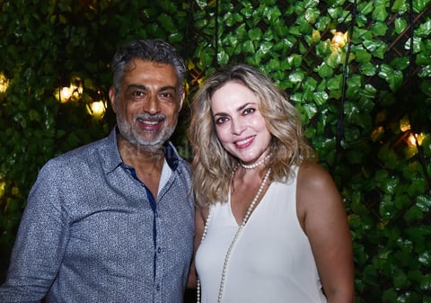 01072019 EN FIESTA DE CUMPLEAñOS.  Gerardo e Irma.