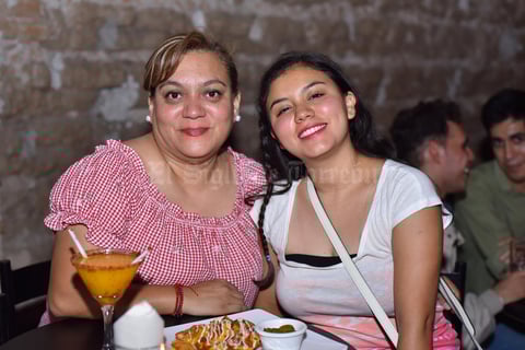 02072019 Rocío e Itzel.