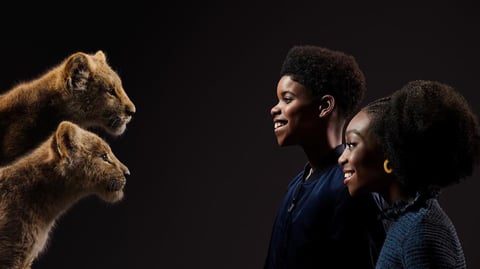 J.D. McCrary y Shahadi Wright son 'Simba' y 'Nala' jóvenes.