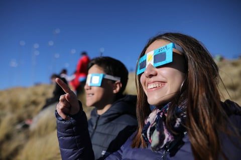 Por orden, disfrutaron el 100 % del eclipse las regiones de La Rioja, San Luis, Córdoba, Santa Fe y Buenos Aires, en una franja de totalidad que solo tuvo 150 kilómetros de ancho.