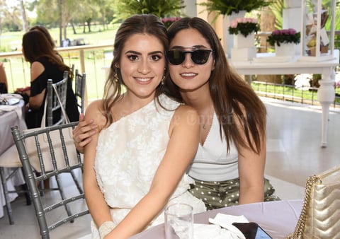 03072019 FIESTA DE DESPEDIDA.  Victoria y Scarlett.