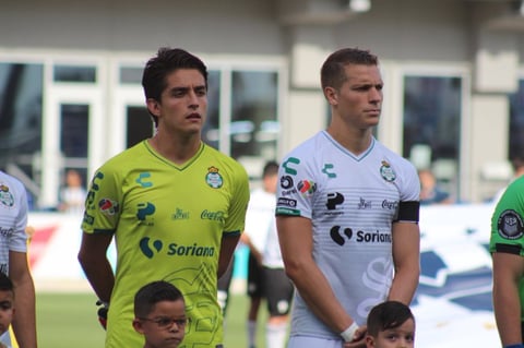 Los Guerreros se imponen a Rayados en penales