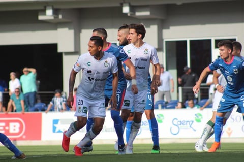 Los Guerreros se imponen a Rayados en penales