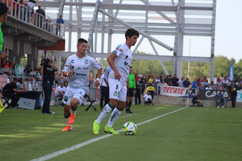 Los Guerreros se imponen a Rayados en penales