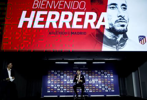 Presentan a Herrera con el Atlético de Madrid