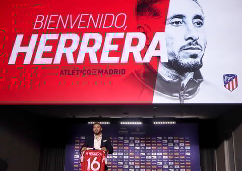 Presentan a Herrera con el Atlético de Madrid