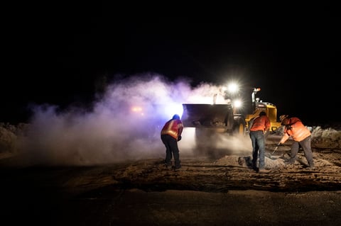 El temblor, que se produjo a las 20:19 hora local (03:00 GMT), tuvo su centro a 18 kilómetros (11 millas) de Ridgecrest, la misma zona donde se produjo el temblor anterior.