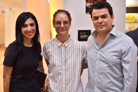Adriana, Sofía y Alex