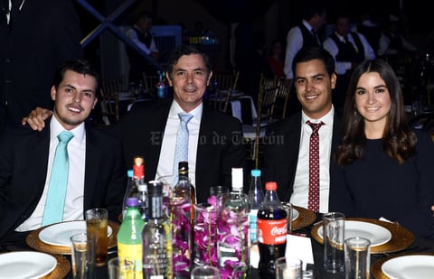Alberto, Ramón, José y Luisa