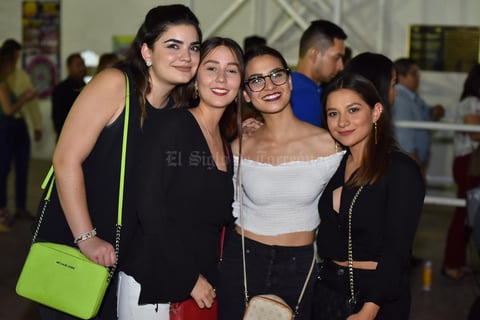 Isabella, Vanessa, Diana y Daniela