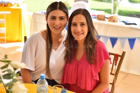Andrea y Yola
