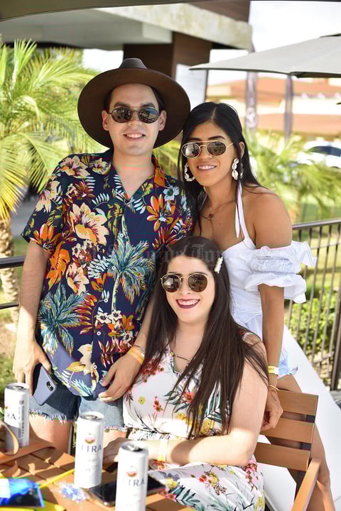 Raquel, Aneth y Roberto