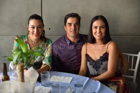 06072019 Claudia, Humberto y Kenia.